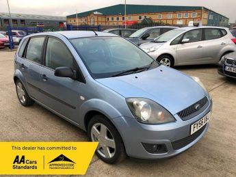 Ford Fiesta 1.4 Zetec Climate Hatchback 5dr Petrol Manual (147 g/km, 79 bhp)