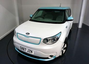 Kia Soul 30kWh EV SUV-HEATED SEATS-HEATED STEERING WHEEL-CAR PLAY-BLUETOO