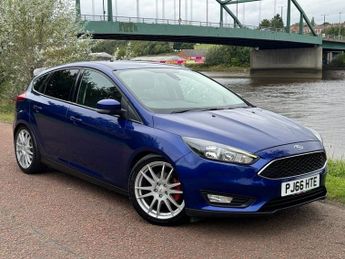 Ford Focus 1.5 TDCi Zetec Hatchback 5dr Diesel Manual Euro 6 (s/s) (120 ps)