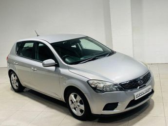 Kia Ceed 1.4 VR-7 Hatchback 5dr Petrol Manual Euro 5 (89 bhp)