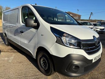 Renault Trafic 2.0 dCi ENERGY 30 Business+ Panel Van 5dr Diesel Manual LWB Stan