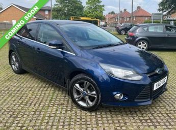 Ford Focus 1.6 Zetec Hatchback 5dr Petrol Manual Euro 5 (125 ps)