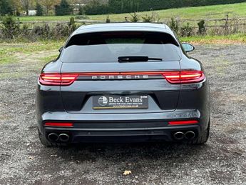 PORSCHE PANAMERA 2.9 Panamera Sport Turismo 4s Semi-Auto 4WD 5dr