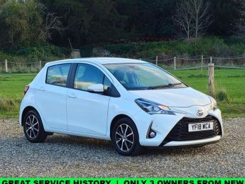 Toyota Yaris 1.5 VVT-h Icon Tech Hatchback 5dr Petrol Hybrid E-CVT Euro 6 (s/