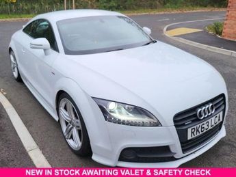 Audi TT 2.0 TFSI S line Coupe 3dr Petrol S Tronic quattro Euro 5 (s/s) (