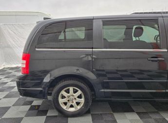 CHRYSLER GRAND VOYAGER 2.8 CRD Touring MPV 5dr Diesel Auto Euro 4 (161 bhp)