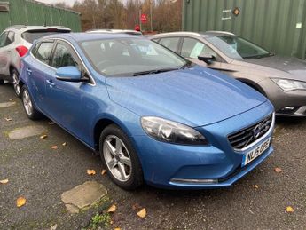 Volvo V40 2.0 D4 SE Hatchback 5dr Diesel Manual Euro 6 (s/s) (190 ps)