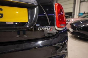 MINI HATCH 2.0 Cooper S Hatchback 5dr Petrol Auto Euro 6 (s/s) (192 ps)