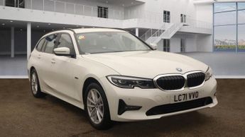 BMW 330 2.0 330e 12kWh SE Pro Touring 5dr Petrol Plug-in Hybrid Auto xDr