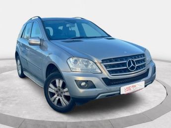 Mercedes M Class 3.0 ML320 CDI V6 SE SUV 5dr Diesel Tiptronic 4WD Euro 4 (224 ps)