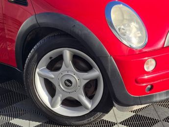 MINI HATCH 1.6 One Hatchback 3dr Petrol Manual Euro 3 (90 ps)