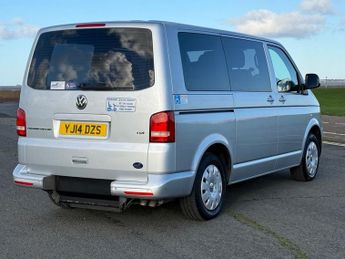 VOLKSWAGEN TRANSPORTER SHUTTLE (Wheelchair Accessible Vehicle) 2.0 TD T30 SE  Minibus 4dr Diese