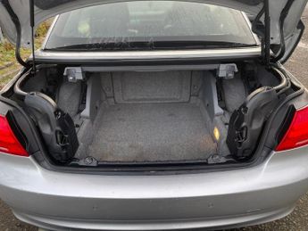 BMW 3 SERIES 2.0 320d SE Convertible 2dr Diesel Steptronic Euro 5 (184 ps)