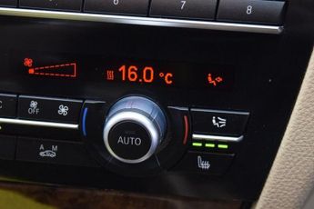 BMW 7 SERIES 3.0 740i SE Saloon 4dr Petrol Auto Euro 5 (s/s) (320 ps)