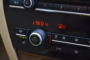 BMW 7 SERIES 3.0 740i SE Saloon 4dr Petrol Auto Euro 5 (s/s) (320 ps)
