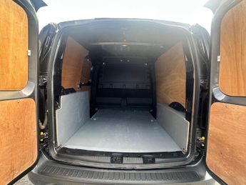 VOLKSWAGEN CADDY 2.0 TDI C20 Commerce Plus Panel Van 5dr Diesel DSG SWB Euro 6 (s