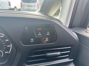 VOLKSWAGEN CADDY 2.0 TDI C20 Commerce Plus Panel Van 5dr Diesel DSG SWB Euro 6 (s