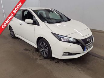 Nissan Leaf 40kWh Acenta Hatchback 5dr Electric Auto (150 ps)