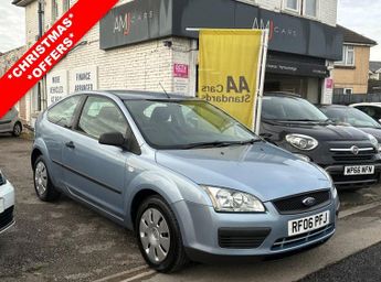 Ford Focus 1.4 Studio Hatchback 3dr Petrol Manual (159 g/km, 79 bhp)