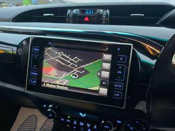 TOYOTA HI-LUX 2.4 D-4D Invincible X Grey, 72,800 miles, 1 owner, ULEZ Euro 6 d