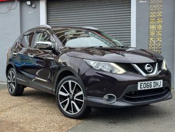 Nissan Qashqai 1.5 dCi Tekna SUV 5dr Diesel Manual 2WD Euro 6 (s/s) (110 ps)