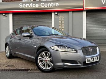 Jaguar XF 2.2d Luxury Saloon 4dr Diesel Auto Euro 5 (s/s) (163 ps)