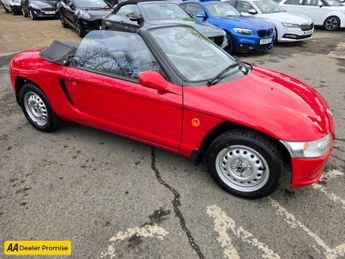 HONDA BEAT Beat in red with CLASSIC CAR 111,000 miles, service history. Fea
