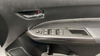 SUZUKI VITARA 1.5 SZ5 SUV 5dr Petrol Hybrid AGS Auto ALLGRIP Euro 6 (s/s) (115