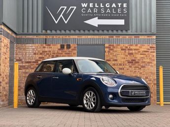 MINI Hatch 1.5L COOPER 5d 134 BHP