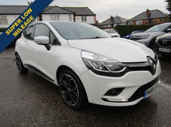 Renault Clio 0.9 TCe Iconic Hatchback 5dr Petrol Manual Euro 6 (s/s) (75 ps)