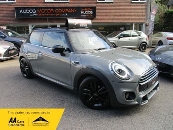 MINI Hatch 1.5 Cooper Sport Hatchback 3dr Petrol Manual Euro 6 (s/s) (136 p