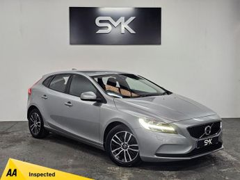 Volvo V40 2.0 D2 Momentum Hatchback 5dr Diesel Auto Euro 6 (s/s) (120 ps)