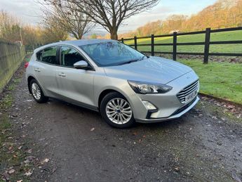 Ford Focus 1.0T EcoBoost Titanium Hatchback 5dr Petrol Manual Euro 6 (s/s) 