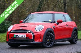 MINI Hatch 32.6kWh Level 2 Hatchback 3dr Electric Auto (184 ps)