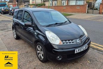 Nissan Note 1.6 16V Tekna Hatchback 5dr Petrol Auto Euro 4 (110 ps)