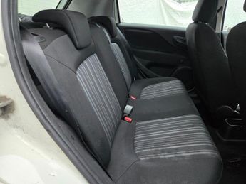 FIAT PUNTO EVO 1.2 My Life Hatchback 5dr Petrol Euro 5 (s/s) (69 bhp)