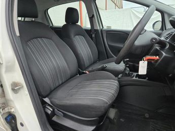 FIAT PUNTO EVO 1.2 My Life Hatchback 5dr Petrol Euro 5 (s/s) (69 bhp)