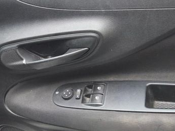 FIAT PUNTO EVO 1.2 My Life Hatchback 5dr Petrol Euro 5 (s/s) (69 bhp)
