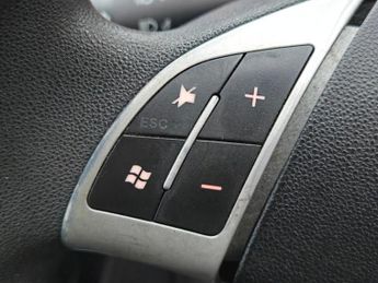 FIAT PUNTO EVO 1.2 My Life Hatchback 5dr Petrol Euro 5 (s/s) (69 bhp)