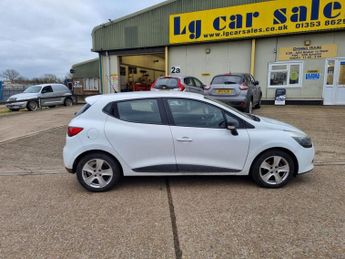 Renault Clio 1.2 16V Play Hatchback 5dr Petrol Manual Euro 6 (75 ps)