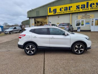 Nissan Qashqai 1.2 DIG-T n-tec+ SUV 5dr Petrol Manual 2WD Euro 5 (s/s) (115 ps)