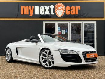 Audi R8 5.2 FSI V10 Spyder 2dr Petrol Manual quattro Euro 5 (525 ps)