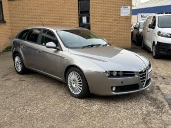 Alfa Romeo 159 1.9 JTDM 16V Lusso Estate 5dr Diesel Manual (162 g/km, 150 bhp)