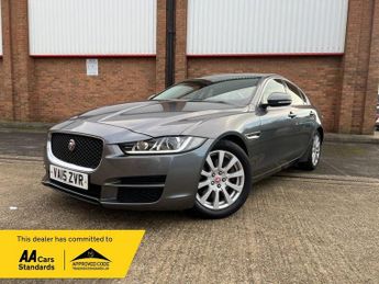 Jaguar XE 2.0 GTDi SE Saloon 4dr Petrol Auto Euro 6 (s/s) (200 ps)