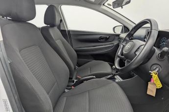 HYUNDAI I20 1.0 T-GDi MHEV SE Connect Hatchback 5dr Petrol Hybrid DCT Euro 6
