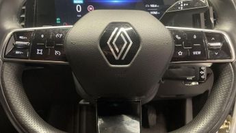 RENAULT MEGANE E-TECH EV60 60kWh equilibre Hatchback 5dr Electric Auto (optimum charge