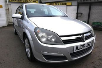 Vauxhall Astra 1.6i 16v Breeze Hatchback 5dr Petrol Manual (158 g/km, 103 bhp)