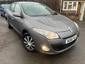 Renault Megane 1.6 16V Expression Hatchback 5dr Petrol Manual Euro 5 (110 ps) U