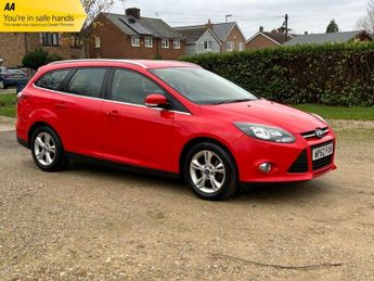 Ford Focus 1.0T EcoBoost Zetec Estate 5dr Petrol Manual Euro 5 (s/s) (100 p