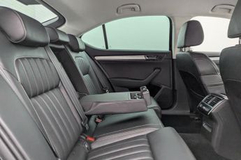 SKODA SUPERB 2.0 TDI SE Technology Hatchback 5dr Diesel DSG Euro 6 (s/s) (150